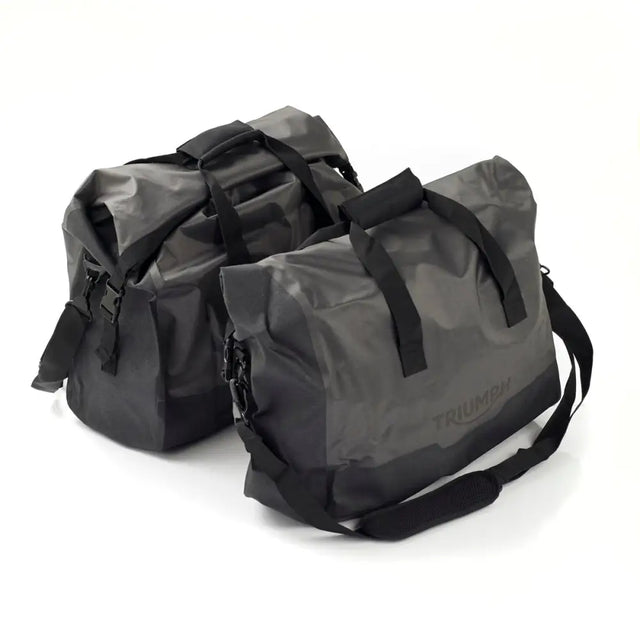 Svart triumph innerbags 64l tiger vanntett duffelbag med rolltopp og justerbare skulderstropper 64l bags