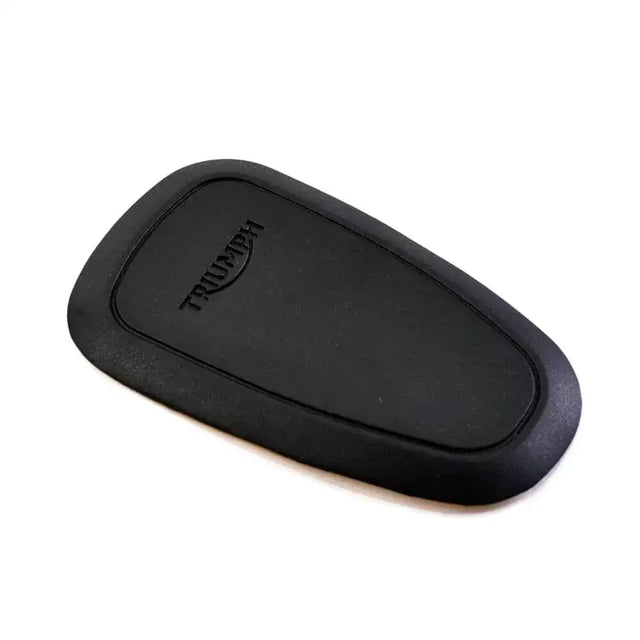 Black rubberized triumph tankbeskytter seat pad with embossed logo for atv-er og utv-er and tilhenger protection