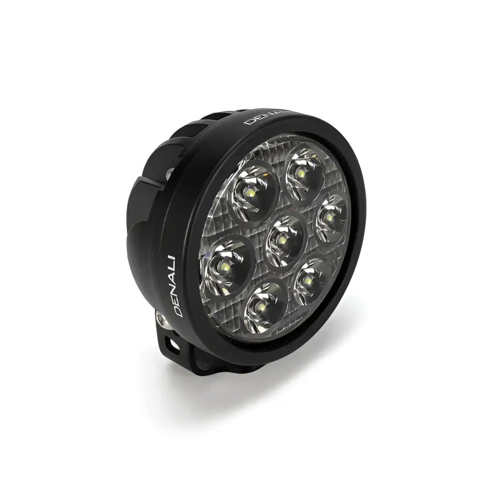 Verdens kraftigste LED lygte med 7500 lumen og lang rekkevidde - Leks Motor as
