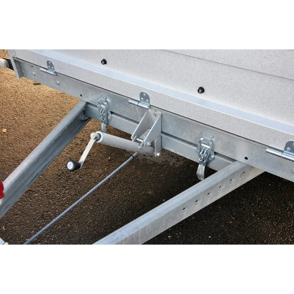 Silver metallic gaupen skrutipp komplett trailer hitch with hand crank and locking mechanism for ettermontering