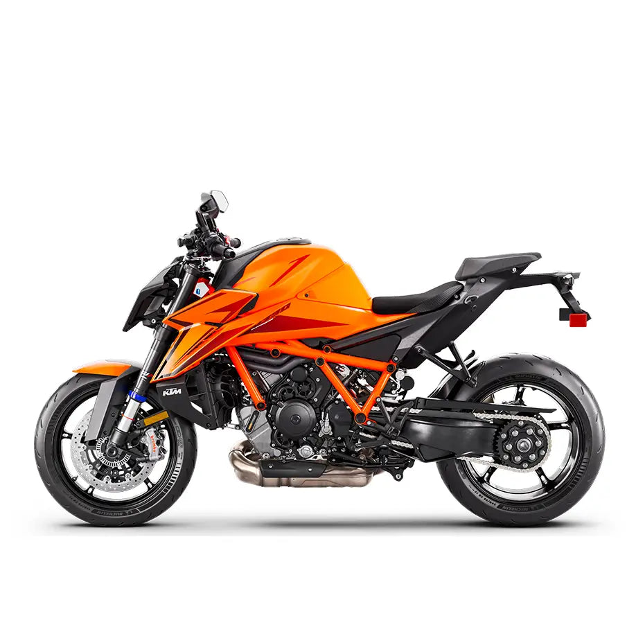 Vibrant orange ktm 1390 super duke r evo 2026 motorcycle with black accents and exposed engine featuring dual compound-dekk