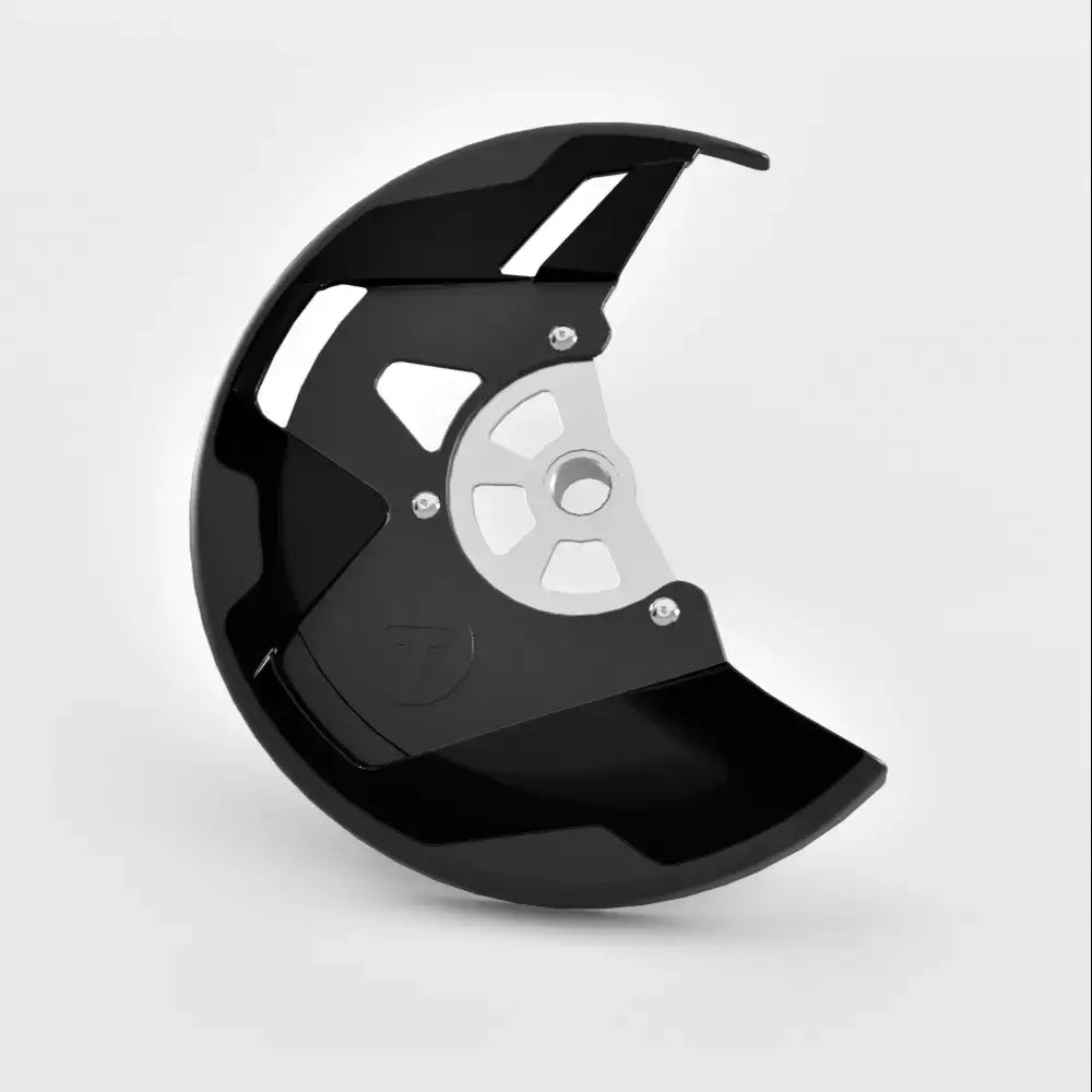Sort triumph bremseskivebeskytter i metall med blank overflate og sentralt sølvfarget nav for atv-er og tilhenger