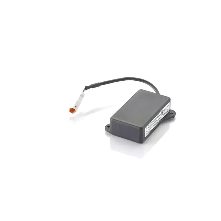 Black rektangulær triumph connectivity monteringssett modul med kort kabel og oransje kontakt til speed twin 900