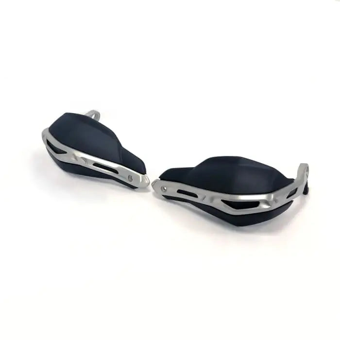 Triumph håndbeskyttere a9638306 i svart og sølv med smidde aluminiumsdetaljer og ergonomisk design for scrambler 1200 x