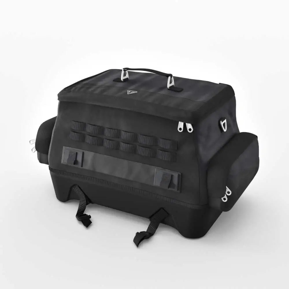 Sort triumph semi-stiv bakveske 35 l med forsterkede sømmer og molle webbing for motorsykkel og tilhenger