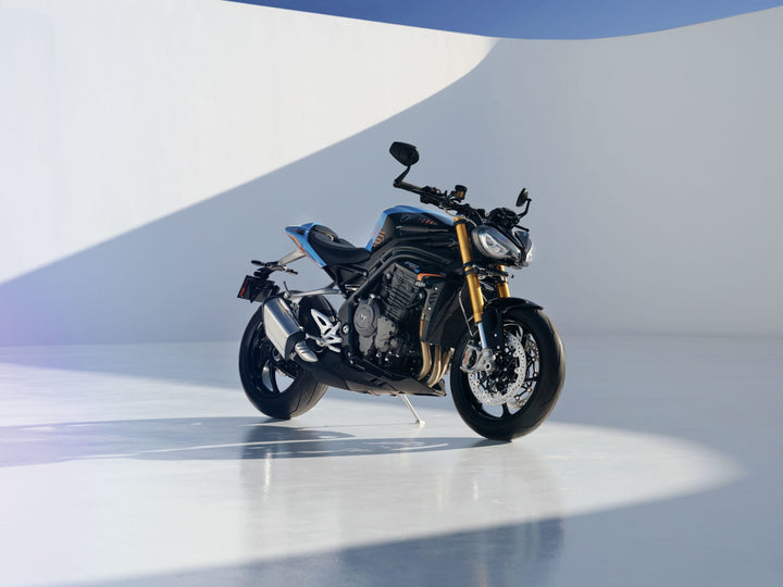 SpeedTriple1200RS 2027 001 MP