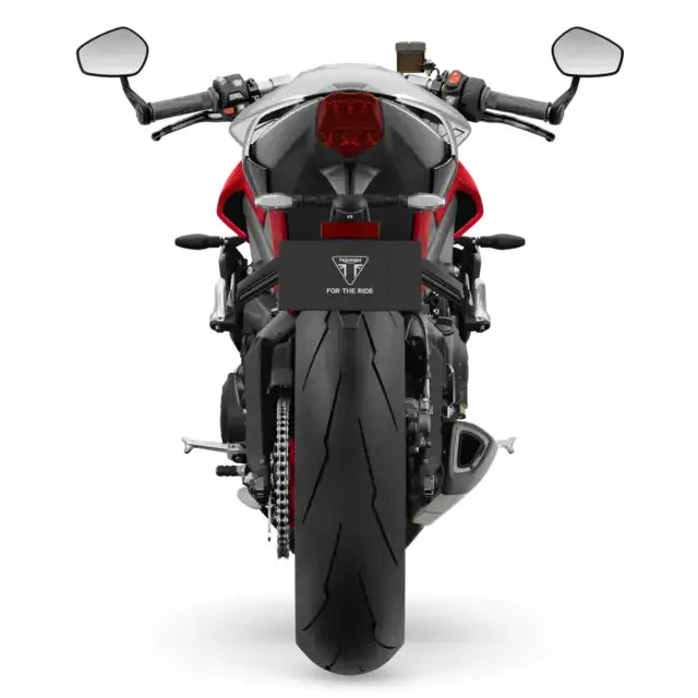 Triumph Street Triple RX 2026 - Leks Motor as