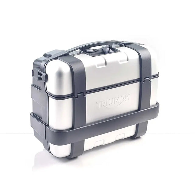 Triumph trekker toppboks 33 l i sølv og svart med robust design for atv-er og utv-er og tilhenger bakside