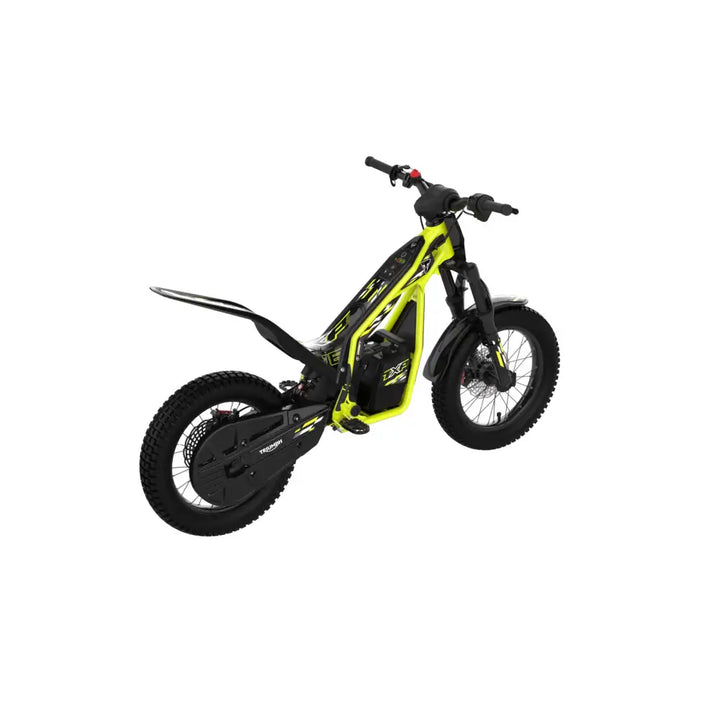 Triumph TXP-16 - Leks Motor as